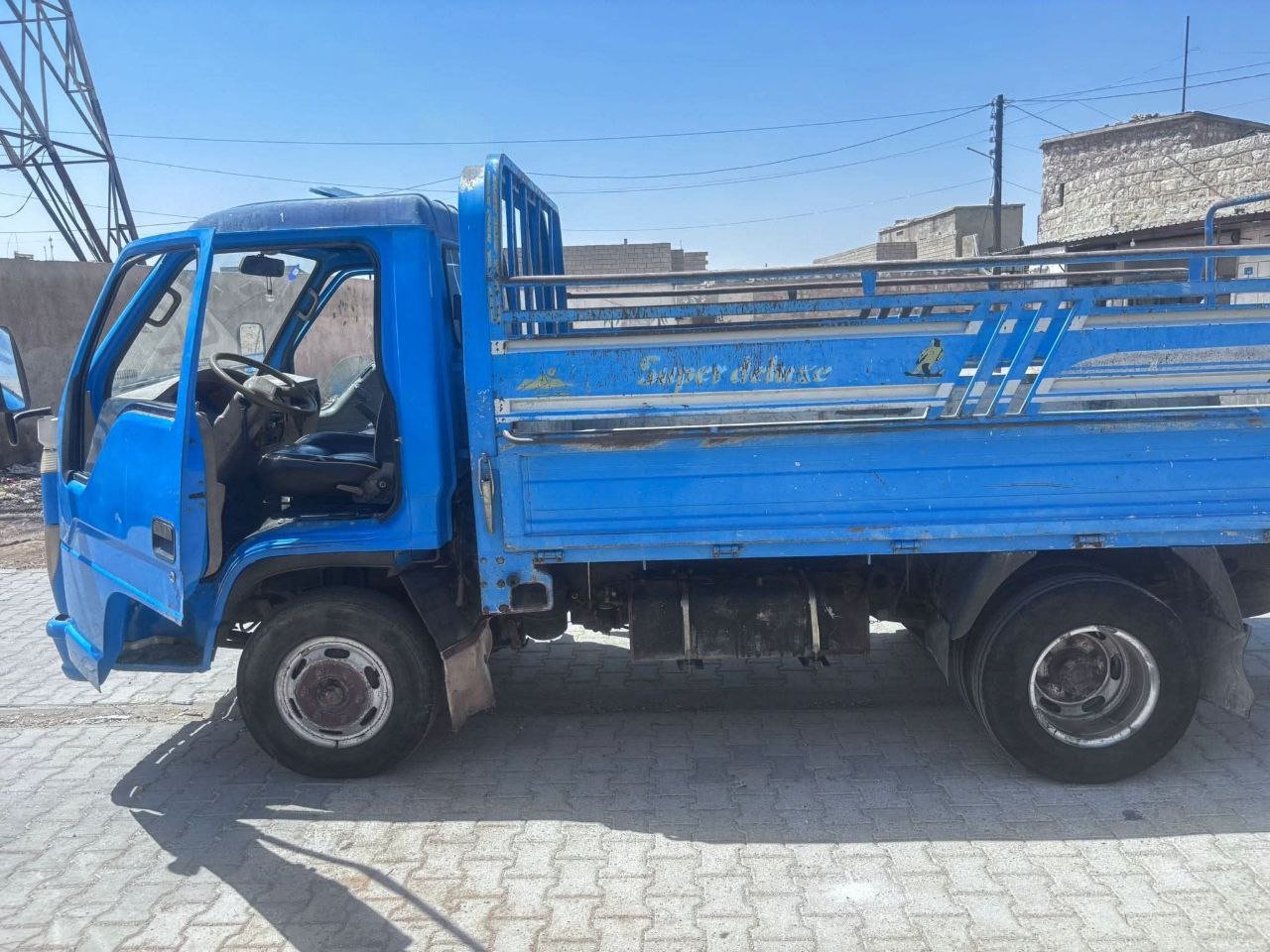 شاحنة انتر كولر فتون 2011 تواجد في حماة، شاحنات نقل بضائع للبيع مباشرة من المالك