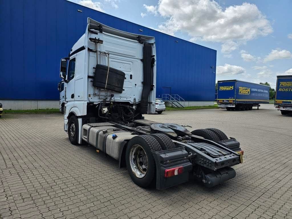 رأس سيارة شاحنة أكتروس 1843 موديل 2016 وارد أوروبي مجمرك بحالة ممتازة، تواجد اللاذقية، سوق التريلات والشاحنات في سوريا