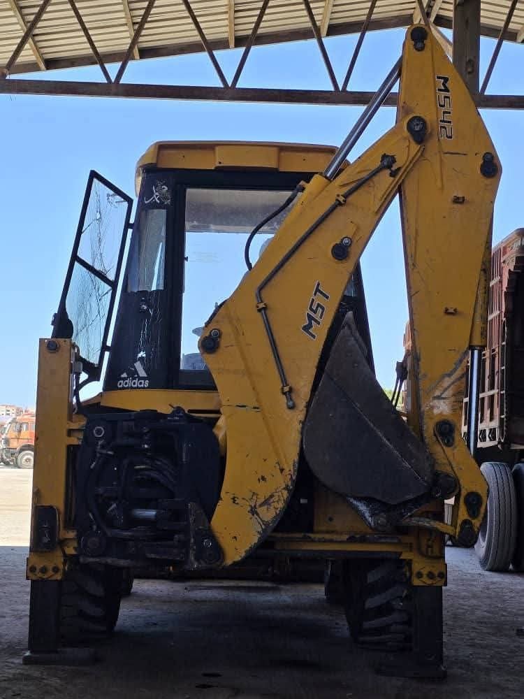 تركس MST موديل 2005 جاهز للعمل وارد أوروبي مجمرك، تواجد دمشق