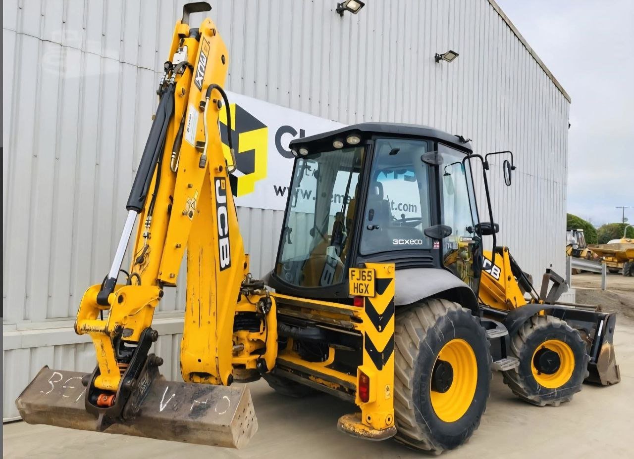 JCB 3CX Loader Model 2015 Location Damascus