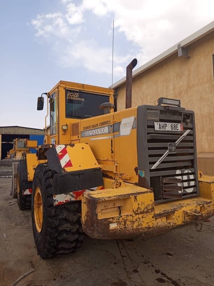 تركس فولفو 120 سي خالي الكسر فحص كامل مديل 1997 وارد أوروبي مجمرك , موجود دمشق , سوق المعدات الثقيلة سوريا