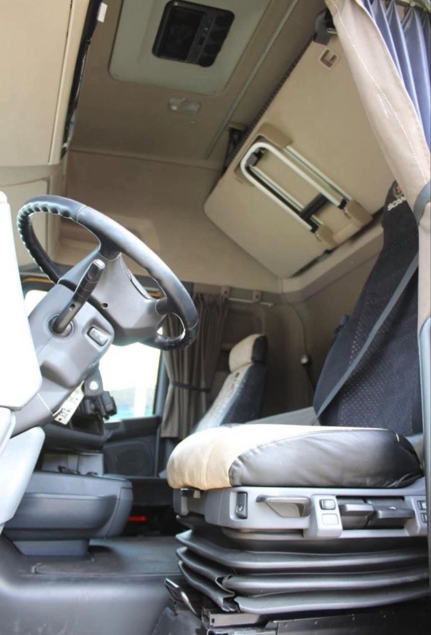 رأس سيارة شاحنة Scania R490 Lowdeck 4x2 Euro 6 للبيع في دمشق , موديل 2017 , شاحنات مستوردة من الخليج إلى سوريا