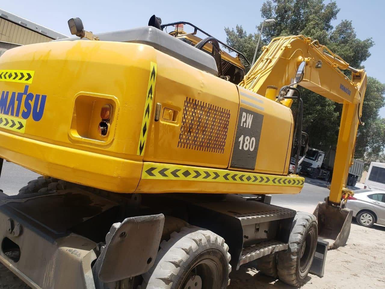 Komatsu PC180 Excavator, 2018 European Import, Located in Aleppo, Buy and Sell Excavators in Syria