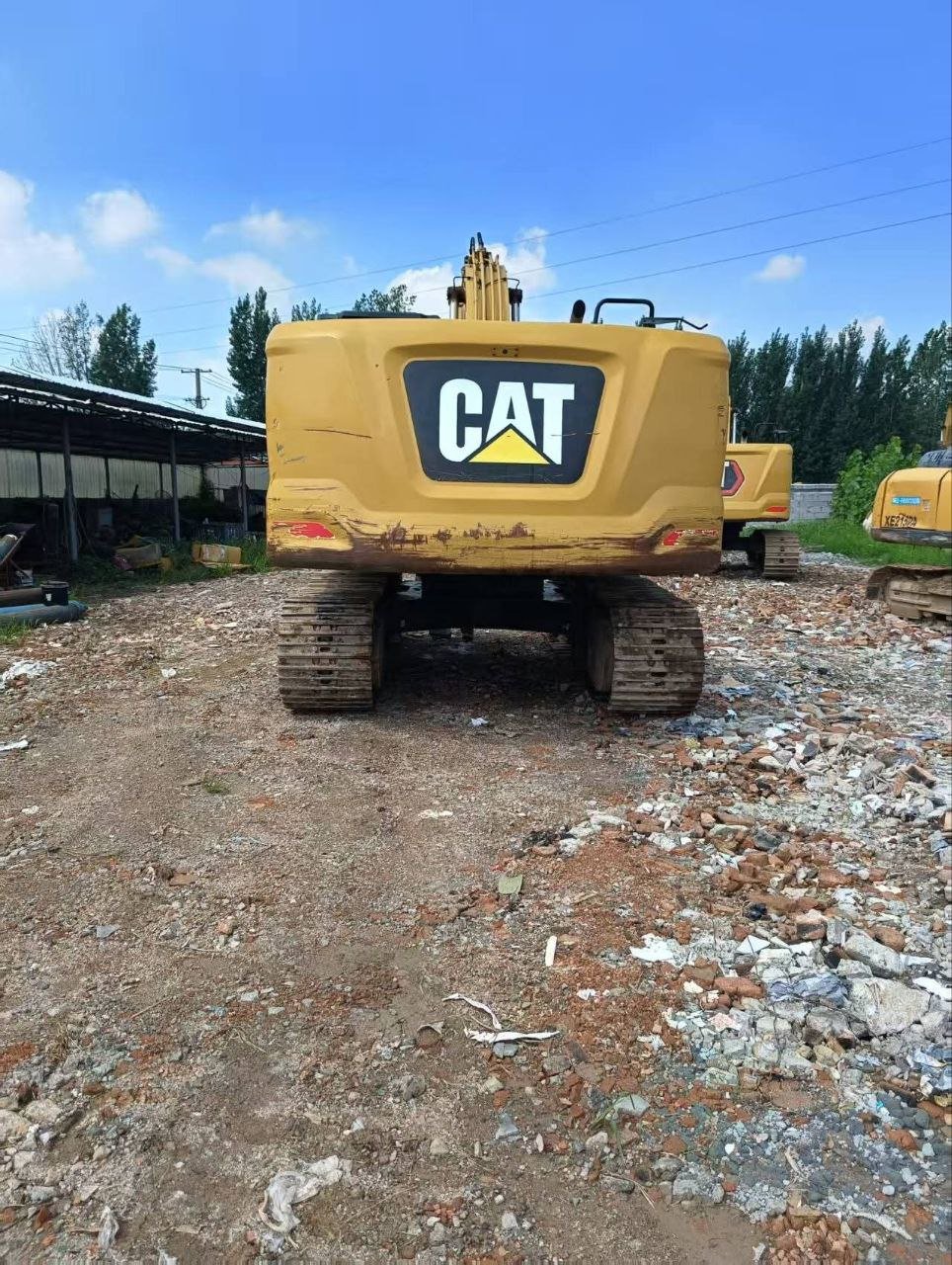 حفارة كاتربيلر للبيع في حلب، حفارة كاتربيلر 320GC موديل 2013، تواجد حلب، سوق الشاحنات والمعدات في سوريا