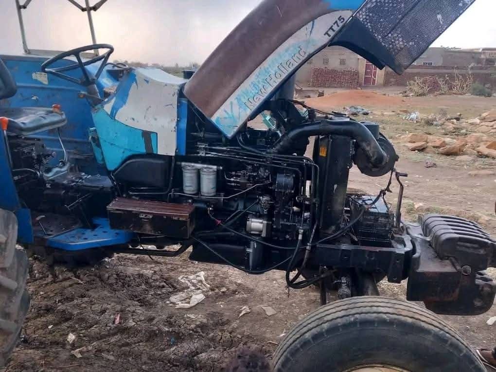 تركتور زراعي للبيع في حمص, جرار نيو هولاند موديل TT75 سنة 1995 تواجد حمص, سوق الجرارات الزراعية في سوريا