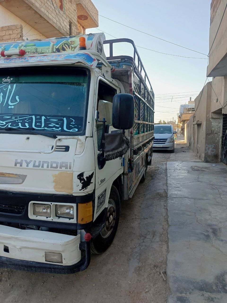 شاحنة انتر للبيع في دمشق, انتر كولر هوندا موديل 2500 سنة 2006 تواجد دمشق, شاحنات للبيع سوريا