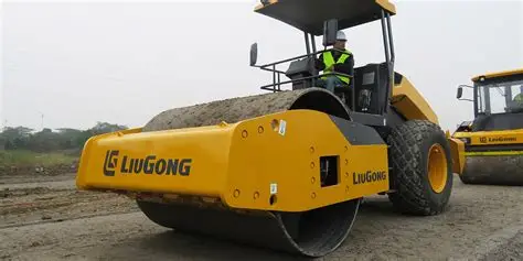 Chinese Equipment Agency in Syria, LiuGong Roller Model 6011E 2021 Located in Aleppo, Heavy Equipment Market Syria