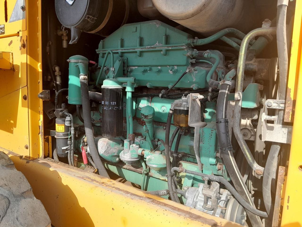 Volvo Loader for Sale in Damascus, Volvo L90 D Loader Model 2000 Imported from Europe Fully Inspected Located in Damascus, Largest Arab Market for Loaders