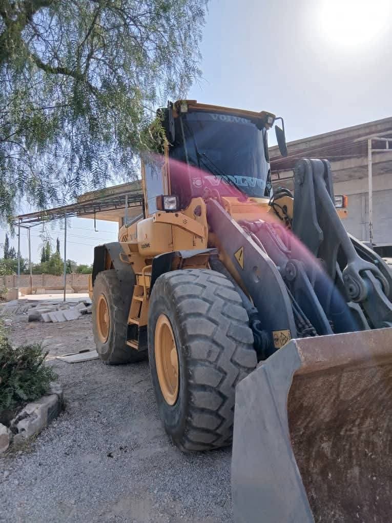 Volvo Loader for Sale in Damascus, VOLVO L90 E Electric with Full Inspection, Model 2003 with 2006 Specifications, Located in Damascus