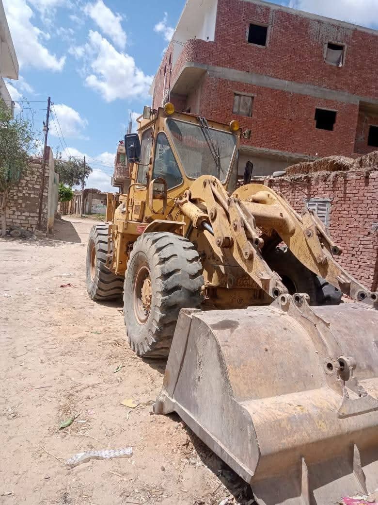 تركس كتربلر للبيع في حمص , لودر كتربلر 950 موديل1982  تواجد حمص, أفضل موقع لبيع المعدات الثقيلة في سوريا