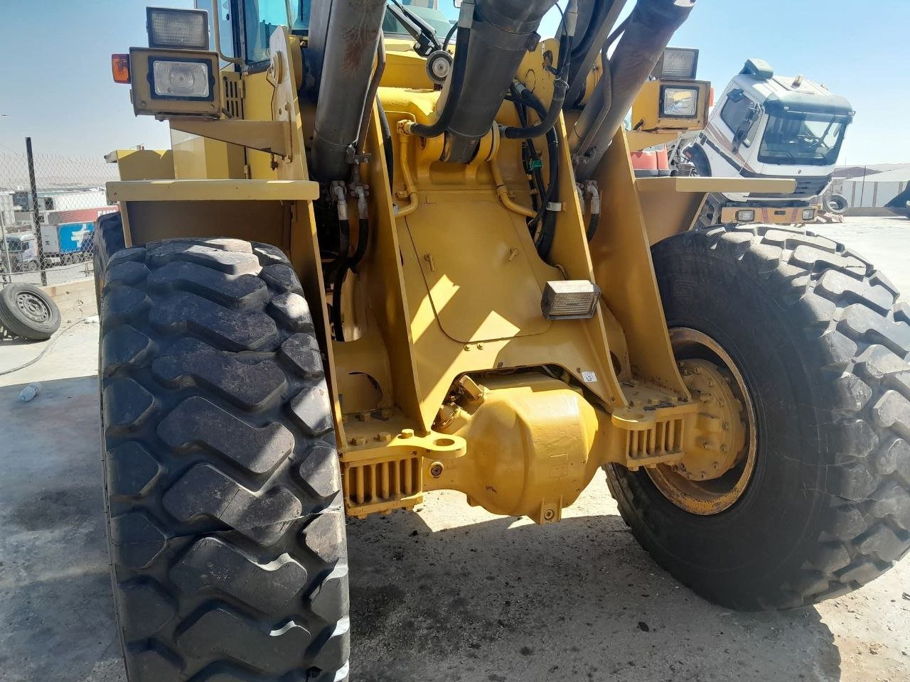 Volvo Trucks in Damascus, Volvo L90 loader, 1995 model, located in Damascus, the best site for selling heavy equipment in Syria