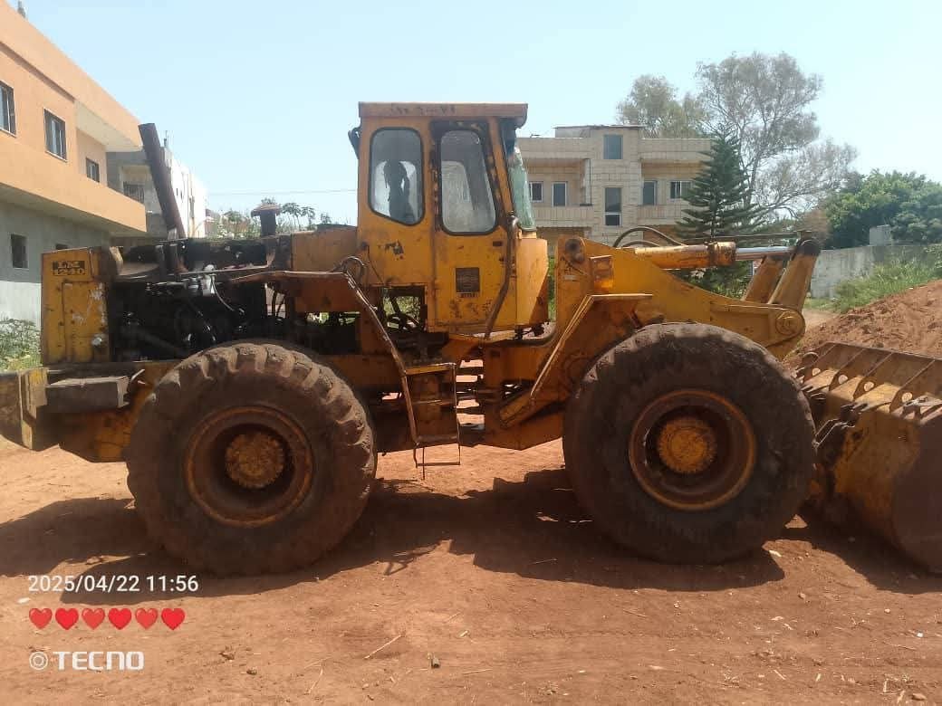 Volvo Trucks in Damascus, Volvo L20 loader, 1996 model, located in Damascus, the best site for selling heavy equipment in Syria
