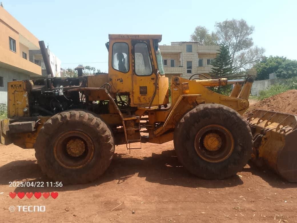 Volvo Trucks in Damascus, Volvo L20 loader, 1996 model, located in Damascus, the best site for selling heavy equipment in Syria
