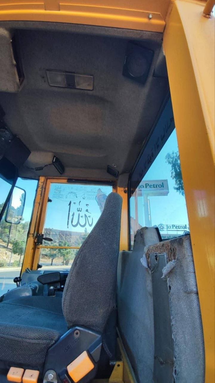 تركسات للبيع في سوريا, لودر فولفو 120 سي مديل 1997 تواجد دمشق, أفضل موقع لبيع المعدات الثقيلة في سوريا