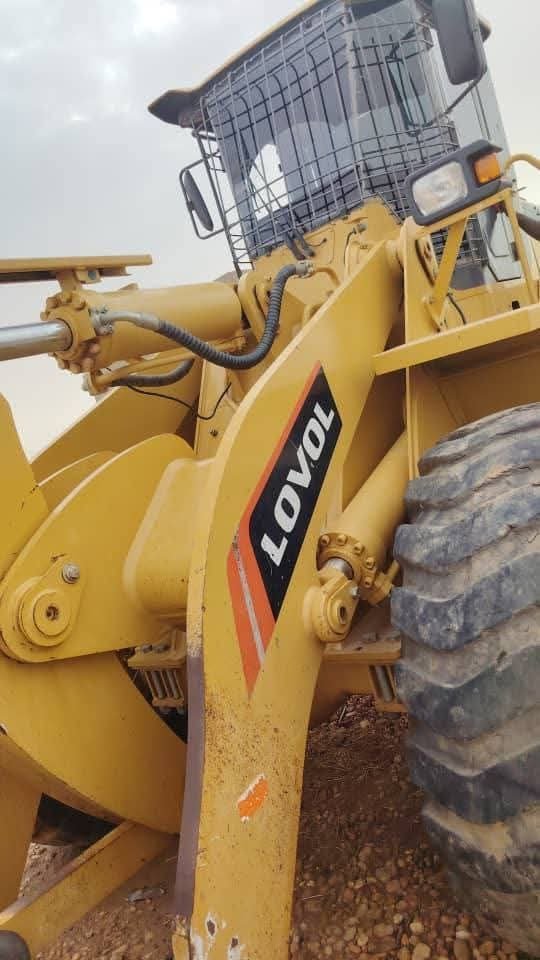 تركس للبيع في سوريا, لودر لوفول 56 مديل 2018  تواجد دمشق, أفضل موقع لبيع المعدات الثقيلة في سوريا