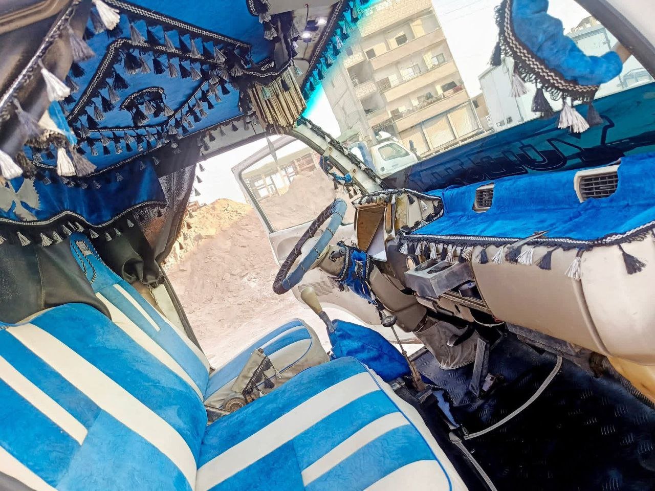 شاحنة قلاب يودين للبيع في سوريا , قلاب YUJIN 240 موديل 2006 تواجد الحسكة , أفضل موقع لبيع الشاحنات والمعدات الثقيلة في سوريا