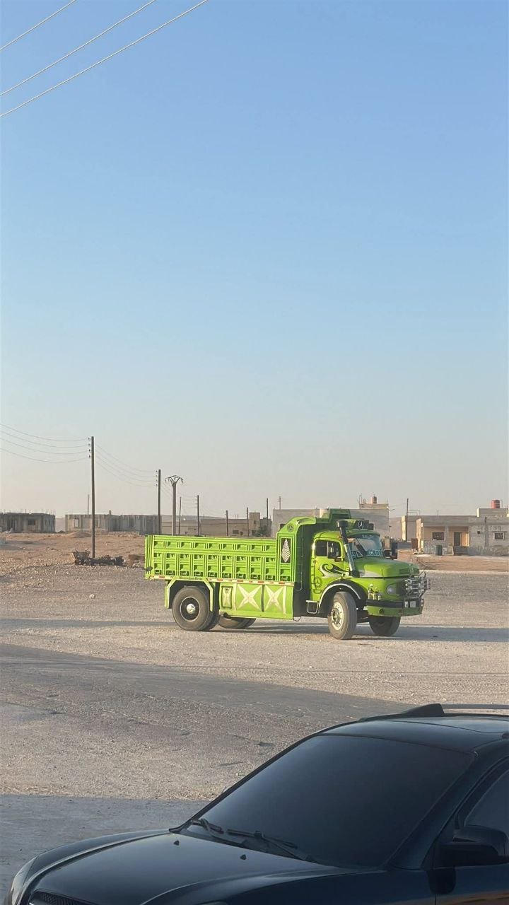 شاحنة قلاب مرسيدس للبيع في سوريا , قلاب Mercedes 460 موديل 1964 تواجد دمشق , أفضل موقع لبيع الشاحنات والمعدات الثقيلة في سوريا