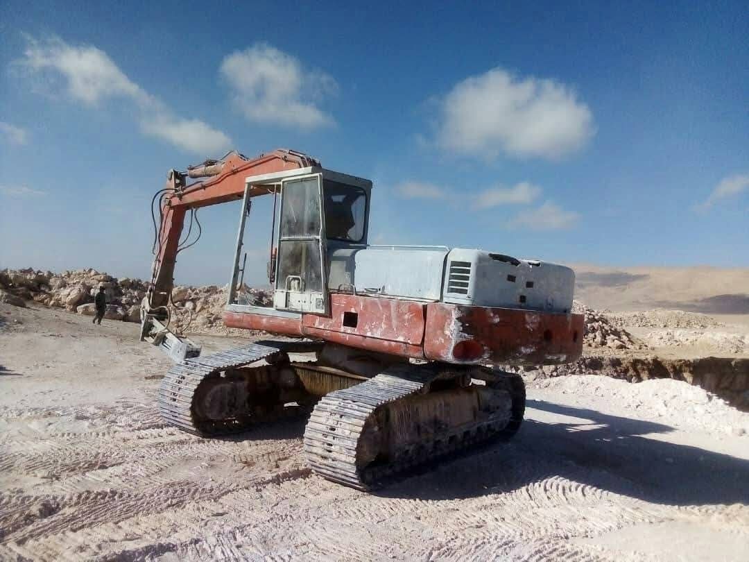 حفار للبيع في سوريا, Poclain 240 موديل 2016 تواجد دمشق, أفضل موقع لبيع الشاحنات والمعدات الثقيلة في سوريا