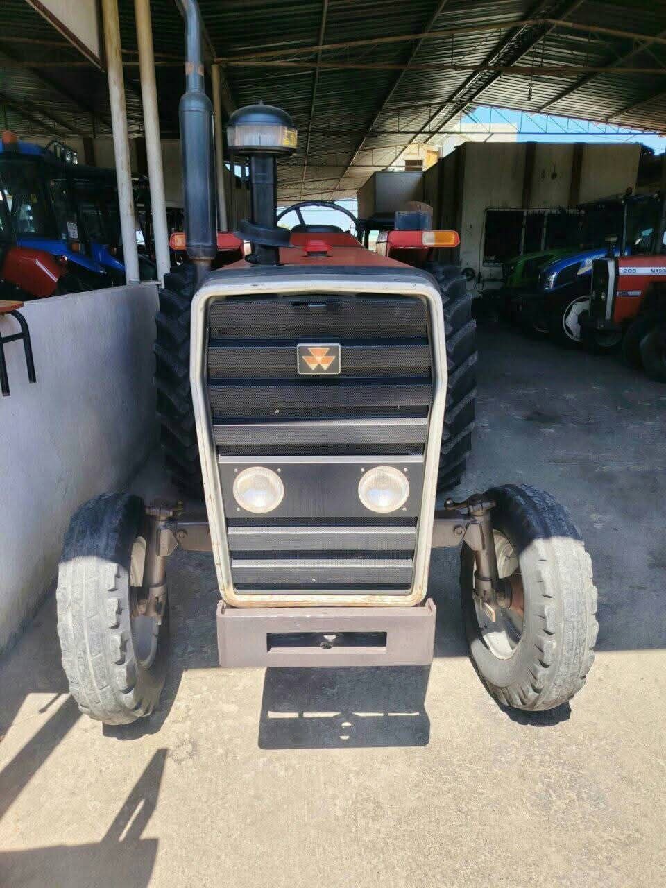 بيع وشراء تركسات ومعدات ثقيلة في سوريا، متوفر  تركتور 265، سوري، جاهز للعمل، متوفر في إدلب بحالة ممتازة