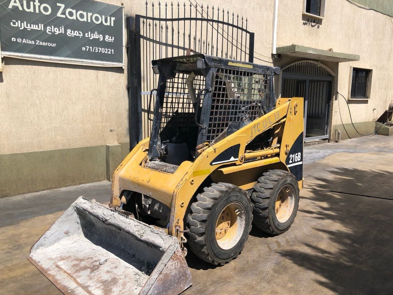 Bobcats for sale in Syria, Caterpillar 216 model 2008 exported from Lebanon to Syria, the best site for selling trucks and heavy equipment in Syria.