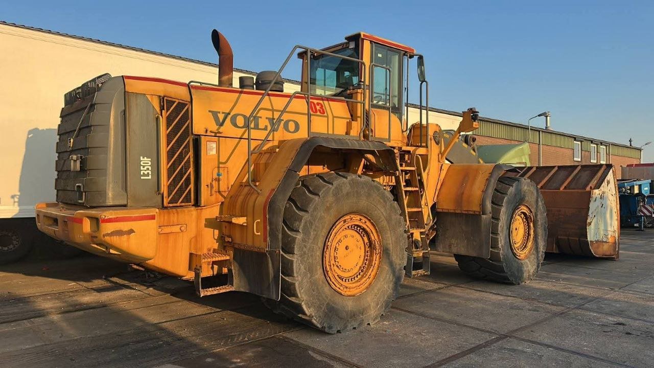 تركس للبيع في سوريا, Volvo L350 F موديل 2011 تواجد دمشق, أفضل موقع لبيع الشاحنات والمعدات الثقيلة في سوريا