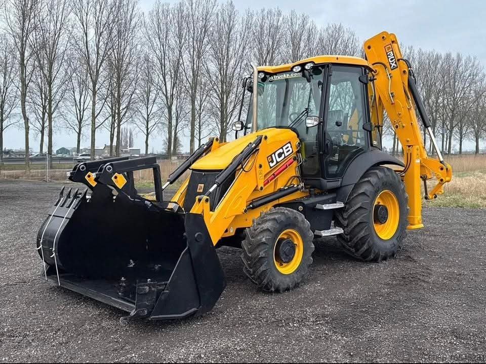 تركس للبيع في سوريا, JCB 3CX Sitemaster موديل 2019 تصدير من الصين الى سوريا, أفضل موقع لبيع الشاحنات والمعدات الثقيلة في سوريا