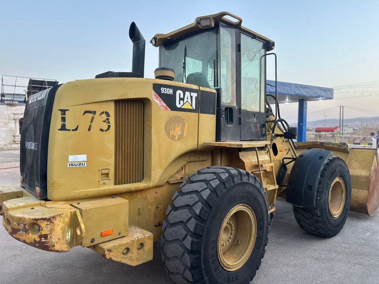 تركس للبيع في سوريا, كات 930 موديل 2009 تواجد ادلب, أفضل موقع لبيع الشاحنات والمعدات الثقيلة في سوريا