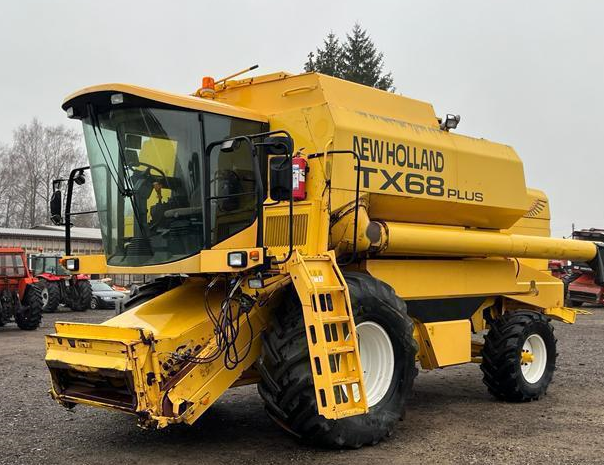 Harvester in Good Condition for sell, New Holland Harvester, TX68, in Good Price for Syria