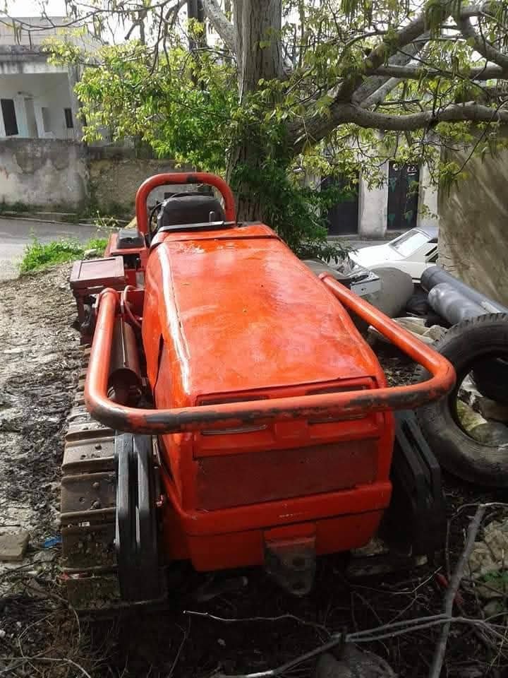 جرار نيو هولاند للبيع في سوريا, نيو هولاند 90 موديل 1998 تواجد حلب, أفضل موقع لبيع الشاحنات والمعدات الثقيلة في سوريا