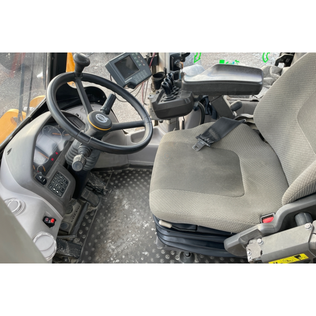 لودر Volvo للبيع,  Volvo L350H موديل 2018 استيراد من اوروبا, أفضل موقع لبيع الشاحنات والمعدات الثقيلة في سوريا