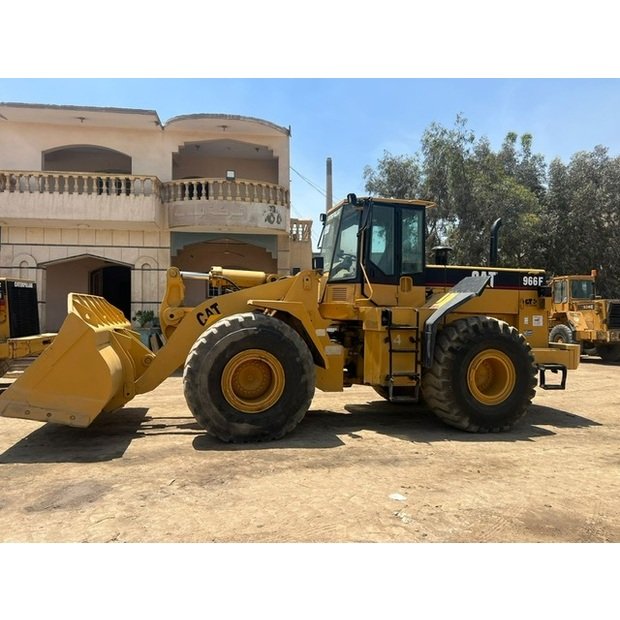 Caterpillar loader for sale, Caterpillar 966F, 1995 model, imported from Europe, the best site for selling trucks and heavy equipment in Syria