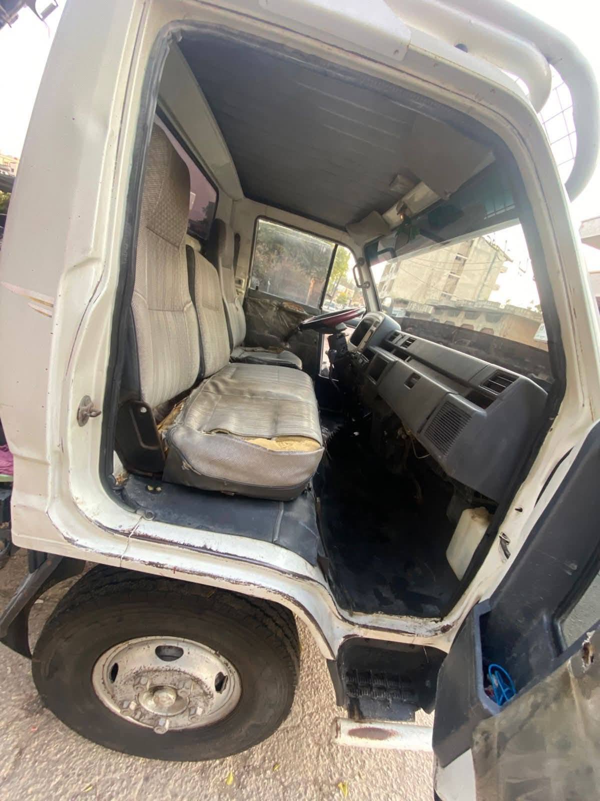 للبيع في حمص, قلاب دايهاتسو دلتا موديل 2006