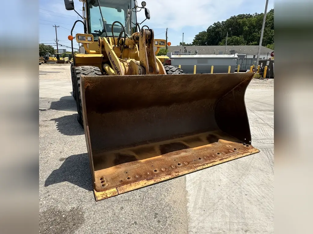 KAWASAKI loader for sale in Damascus, KAWASAKI 70Z5 model 2006 available in Damascus, the best site for selling trucks and heavy equipment in Syria.