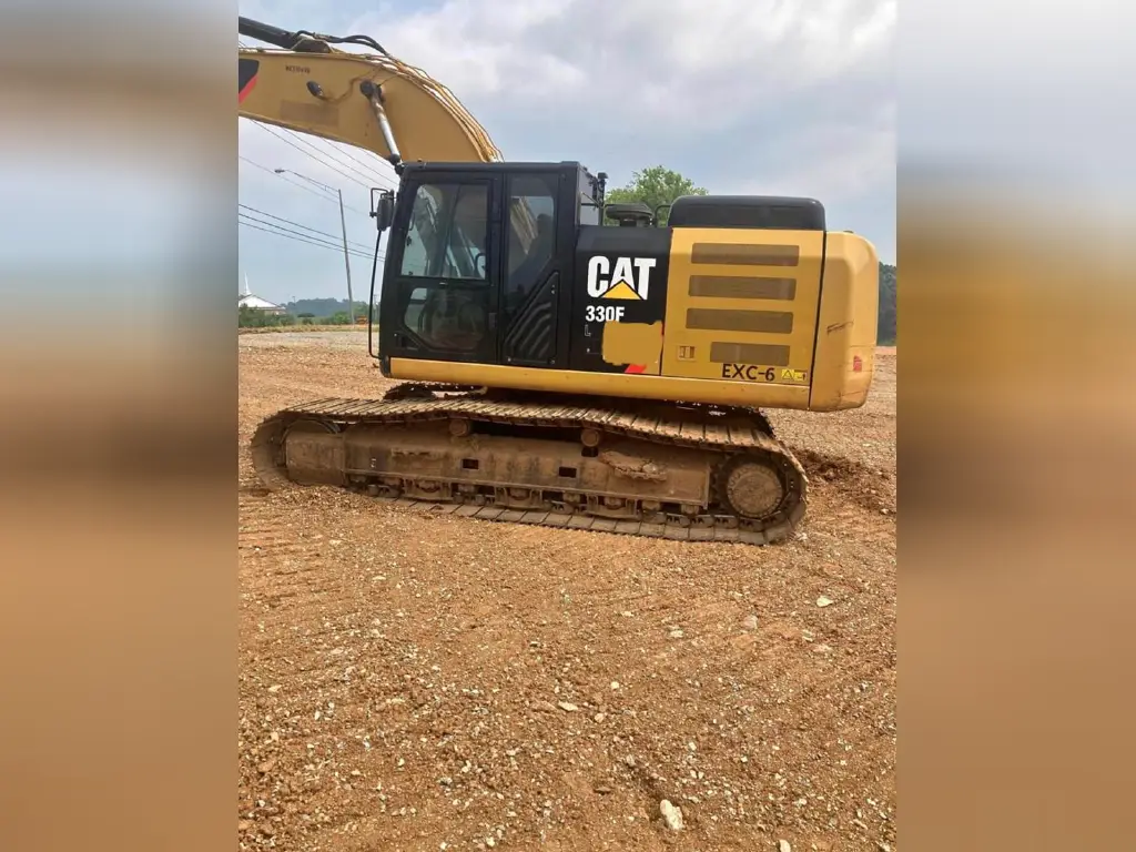 حفار Caterpillar للبيع في ادلب, Caterpillar 330FLs موديل 2017 تواجد ادلب, أفضل موقع لبيع الشاحنات والمعدات الثقيلة في سوريا