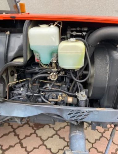 تركتور Kubota للبيع في حمص, Kubota 320 موديل 2008 تواجد حمص, أفضل موقع لبيع الشاحنات والمعدات الثقيلة في سوريا