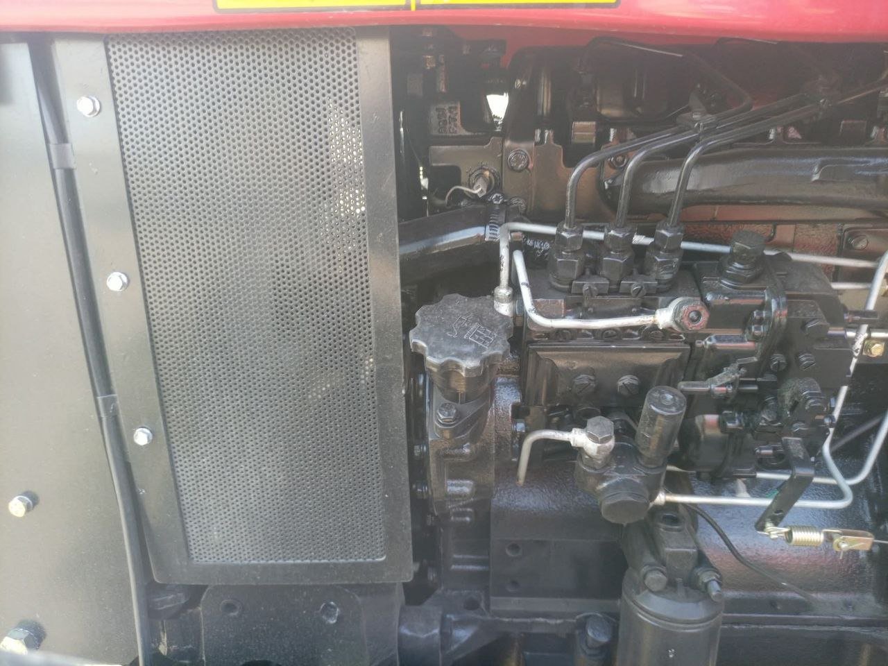 Massey tractor for sale in Damascus, Massey 240, 2012 model, located in Damascus, the best site for selling trucks and heavy equipment in Syria