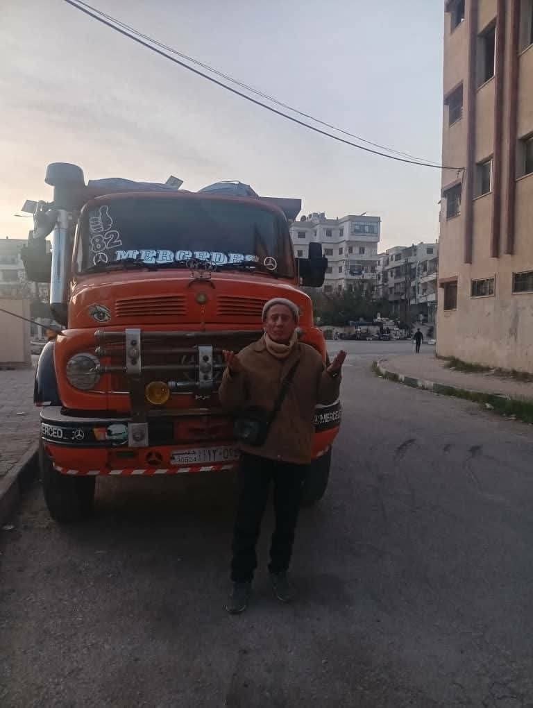 قلاب مرسيدس للبيع في دمشق, مرسيدس 55 موديل 1970 تواجد دمشق, أفضل موقع لبيع الشاحنات والمعدات الثقيلة في سوريا