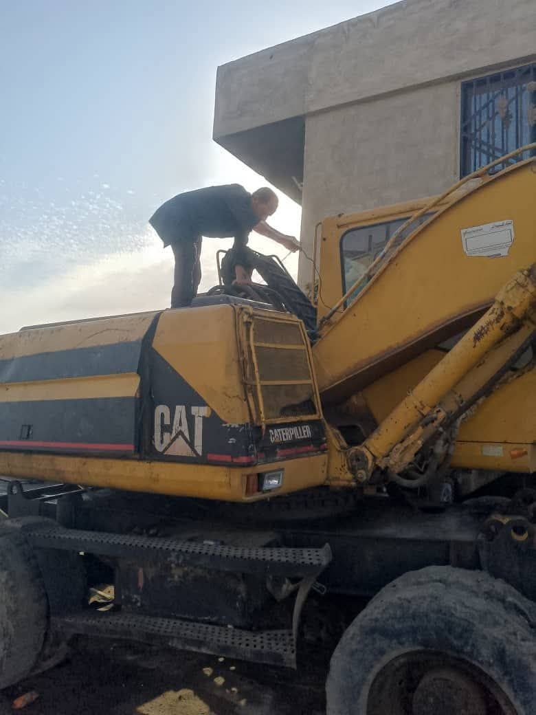 Caterpillar excavator for sale in Idlib, Caterpillar 318, 2008 model, located in Idlib, the best site for selling trucks and heavy equipment in Syria