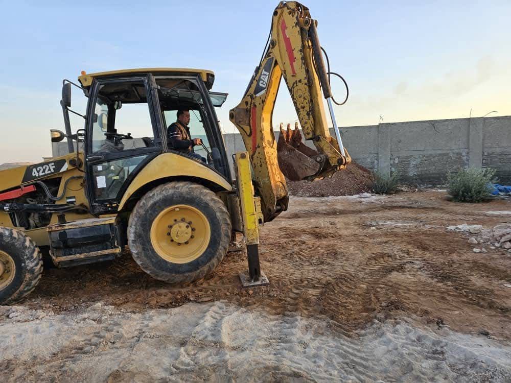 لودر كاتربلر للبيع في ادلب, كاتربلر 422F موديل 2013 تواجد ادلب, أفضل موقع لبيع الشاحنات والمعدات الثقيلة في سوريا