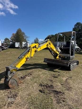 حفار WACKER للبيع في حمص, WACKER EZ26 موديل 2020 تواجد حمص, أفضل موقع لبيع الشاحنات والمعدات الثقيلة في سوريا