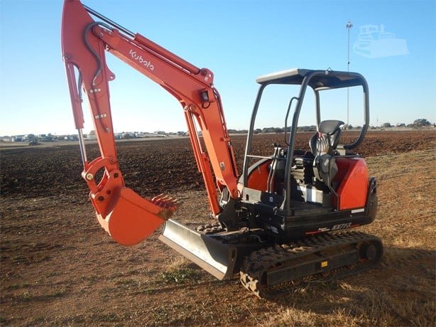 KUBOTA Excavator for sale in Homs, KUBOTA KX71-3 model 2020, located in Homs, the best site for selling trucks and heavy equipment in Syria