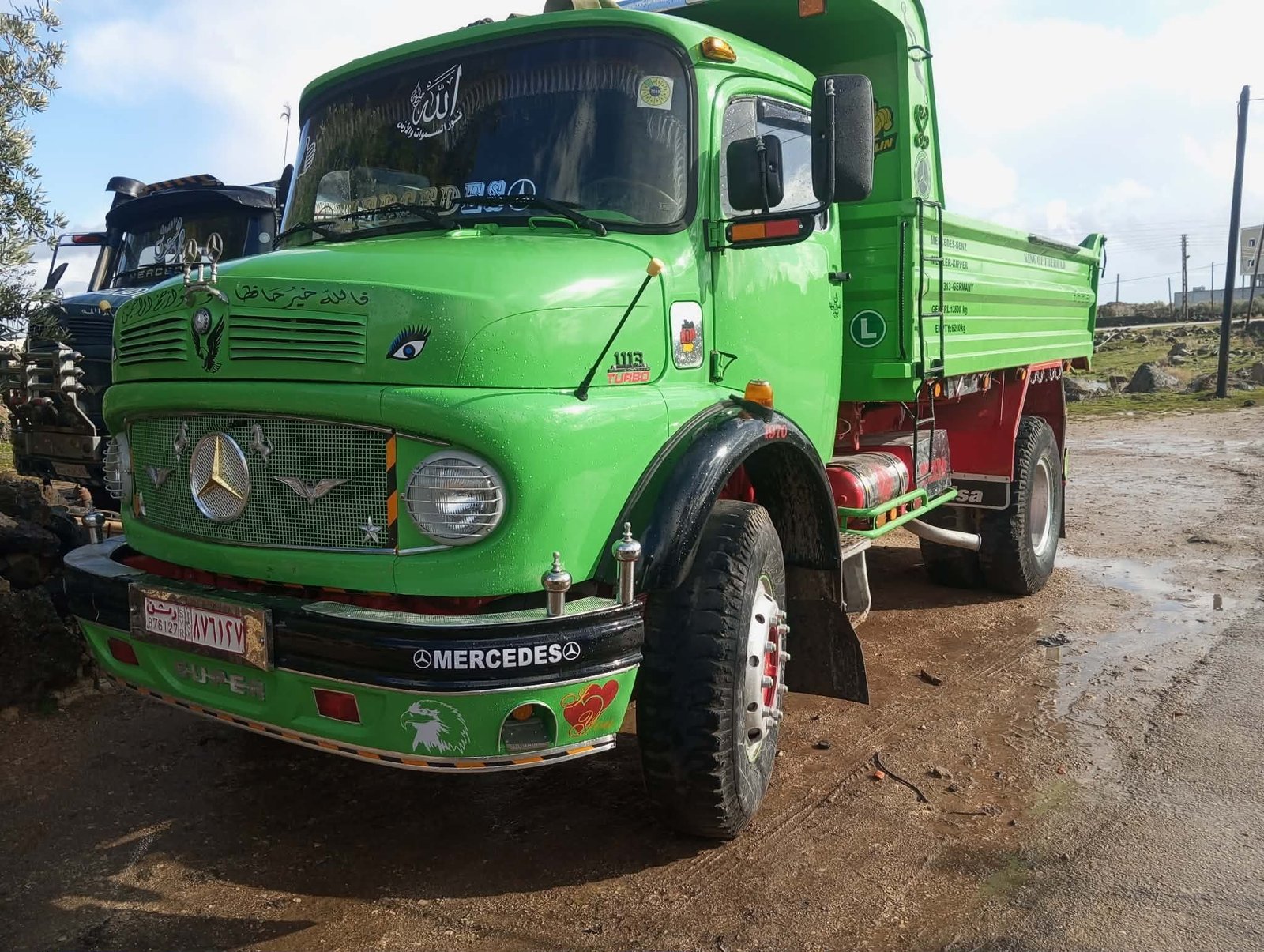 للبيع مرسيدس 1113 موديل 1972 - ريف دمشق