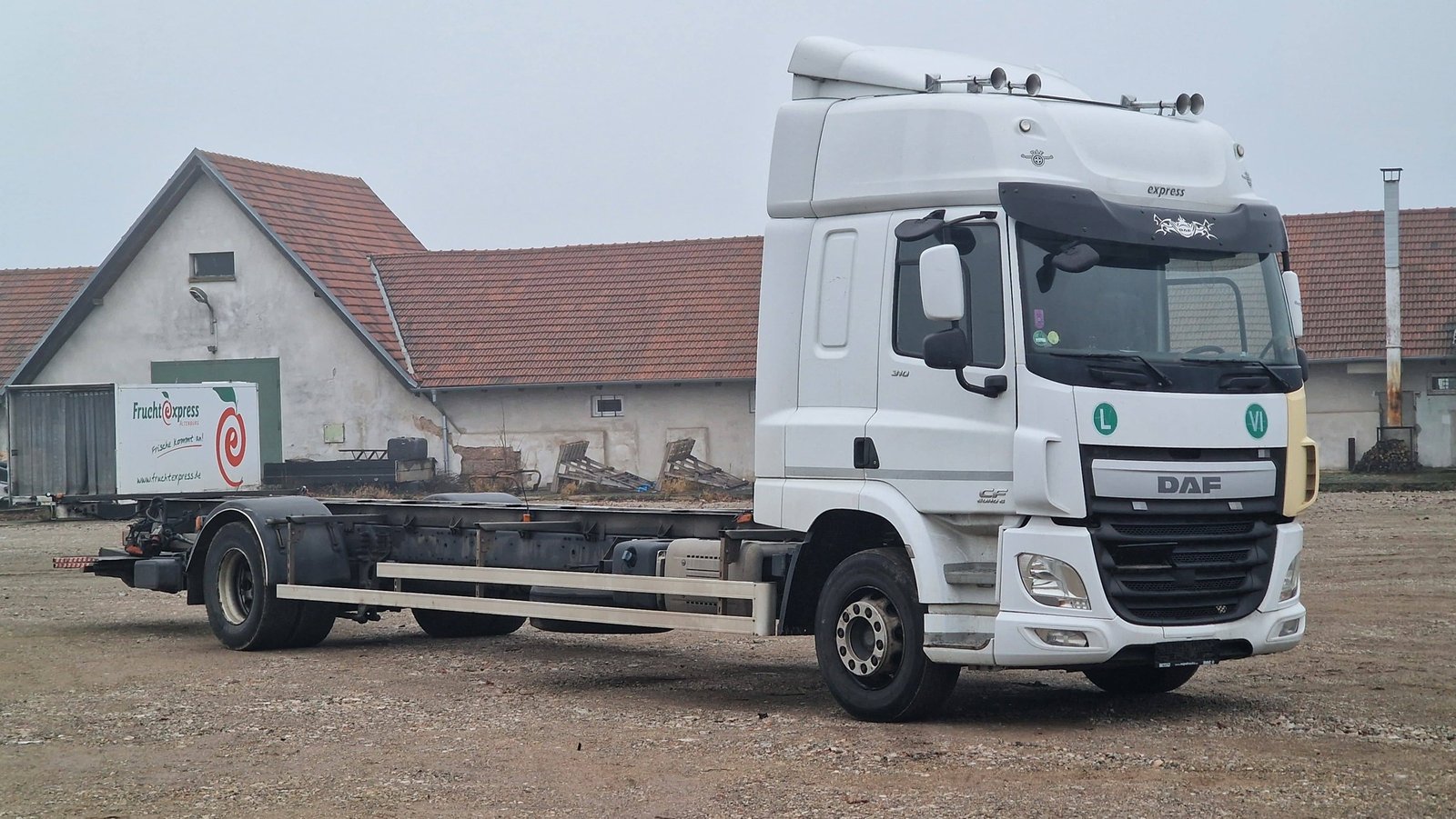 DAF 2016 Long Chassis Truck - Thermo King - Available in Damascus