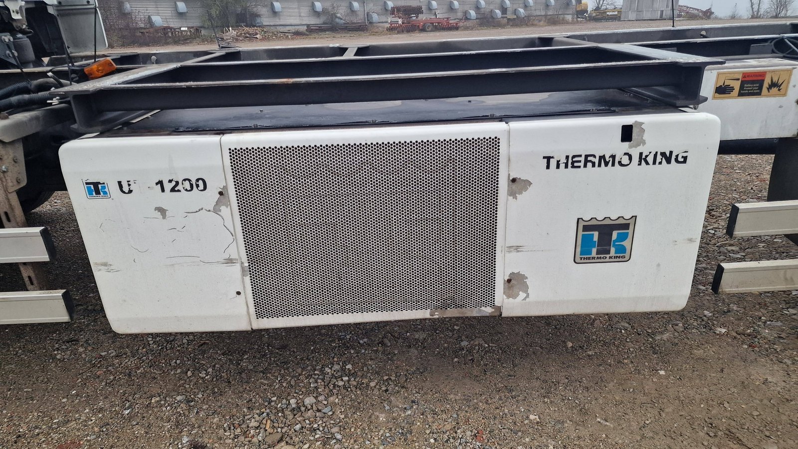 شاحنة داف 2016 شاسيه طويل تبريد - متوفرة في دمشق