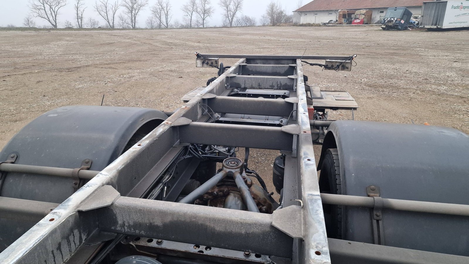 شاحنة داف 2016 شاسيه طويل تبريد - متوفرة في دمشق