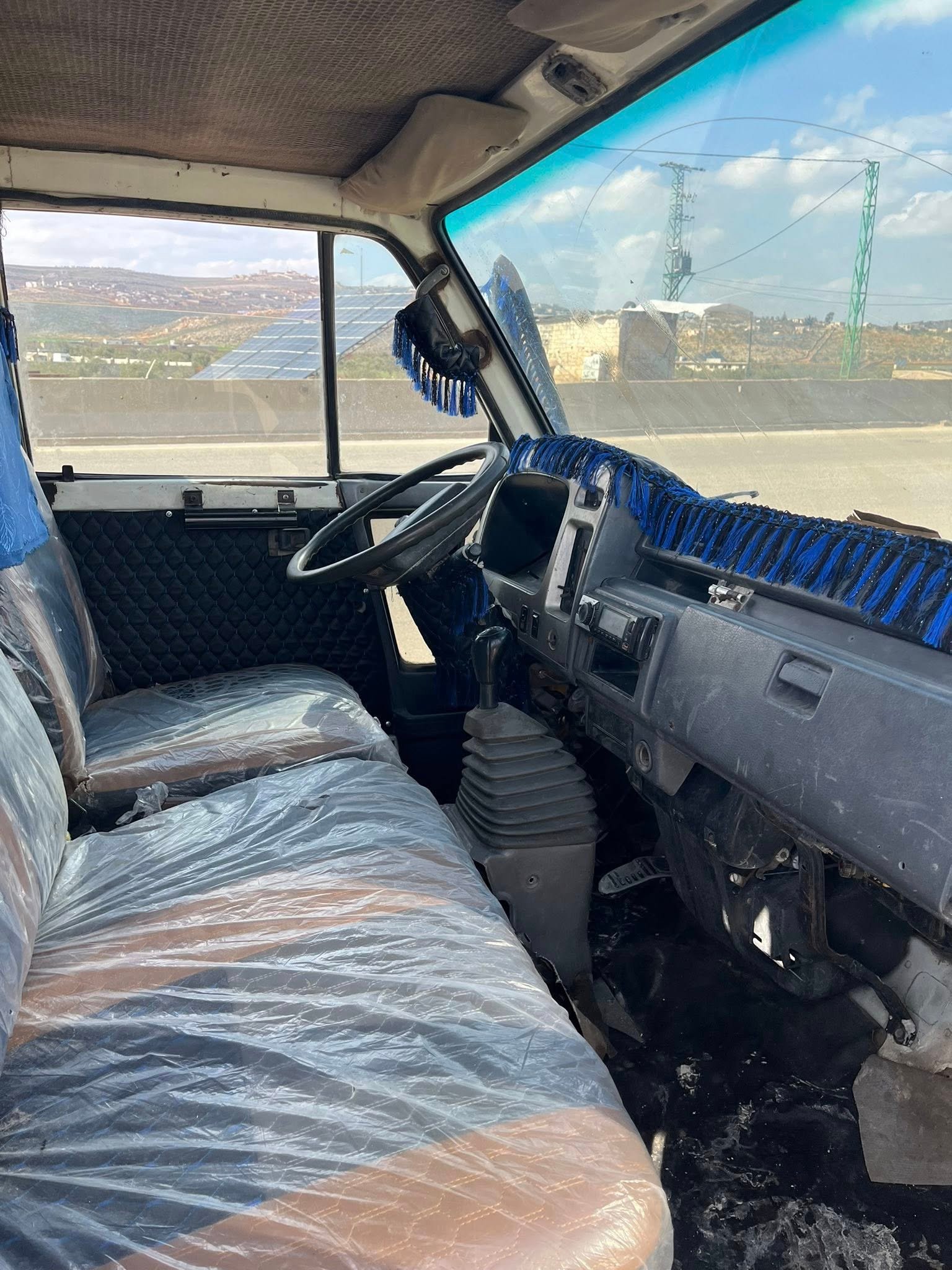 للبيع شاحنة ديهاتسو ياباني, موديل 2005, تواجد سرمدا