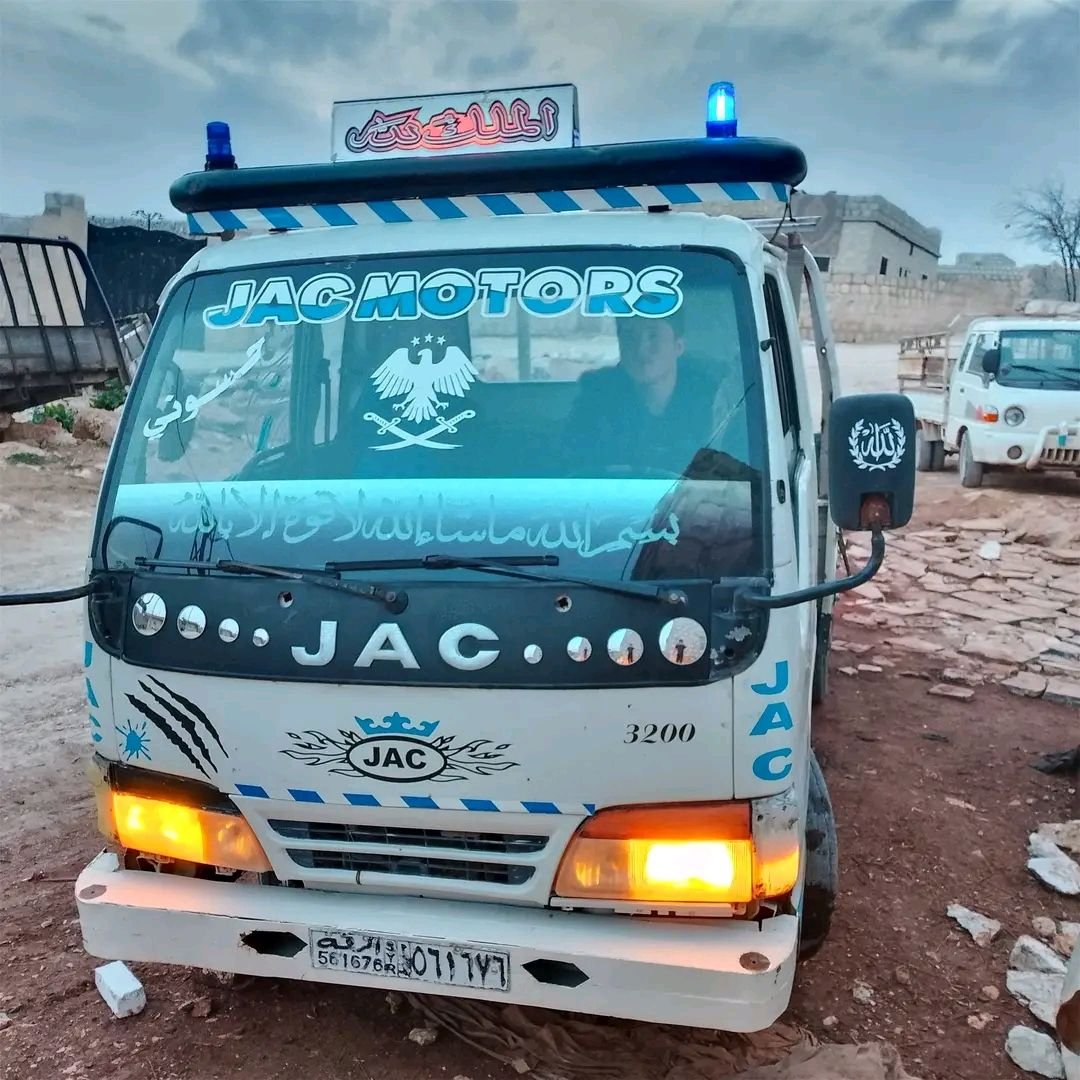شاحنة JAC 1020 ,موديل 2006 للبيع في إدلب