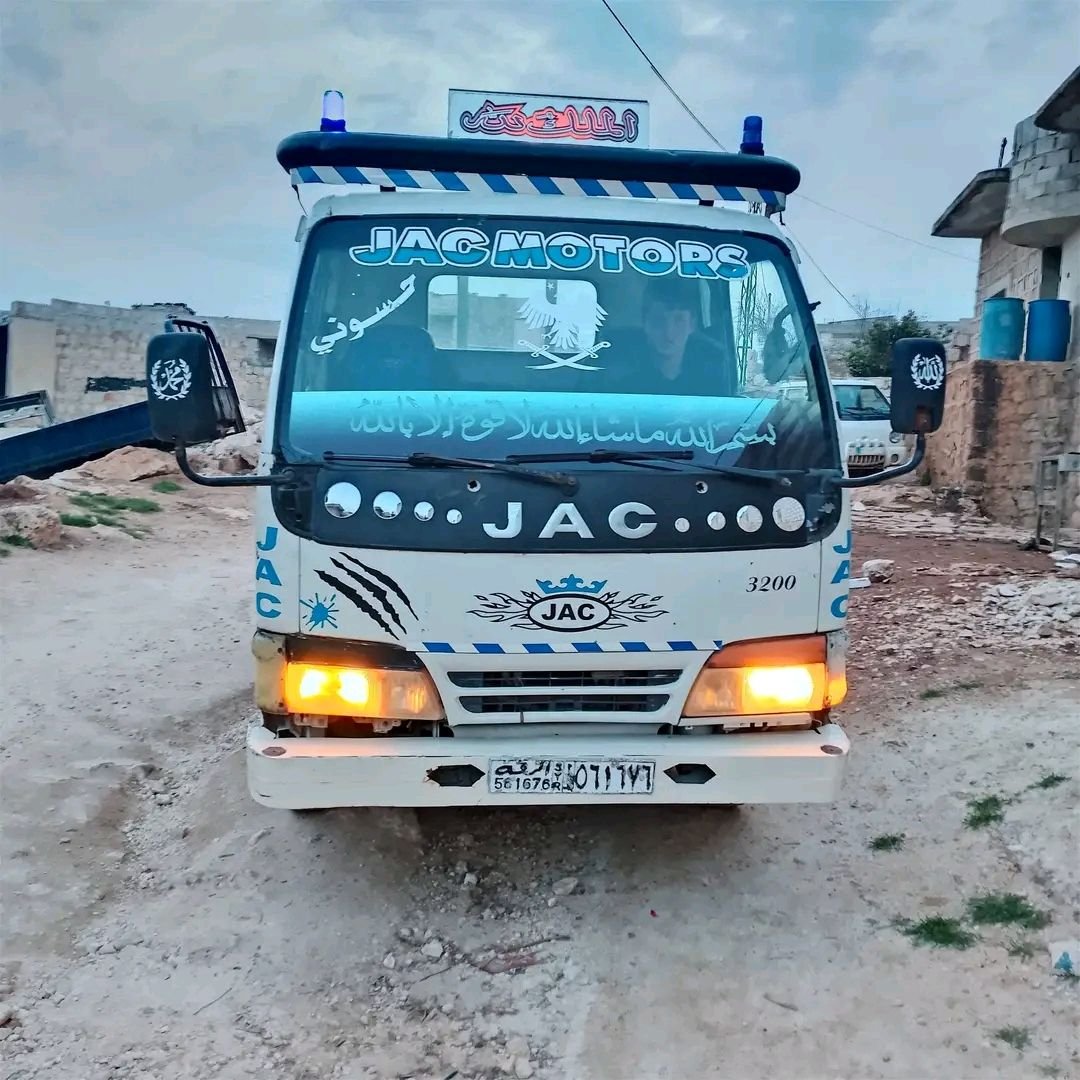 شاحنة JAC 1020 ,موديل 2006 للبيع في إدلب