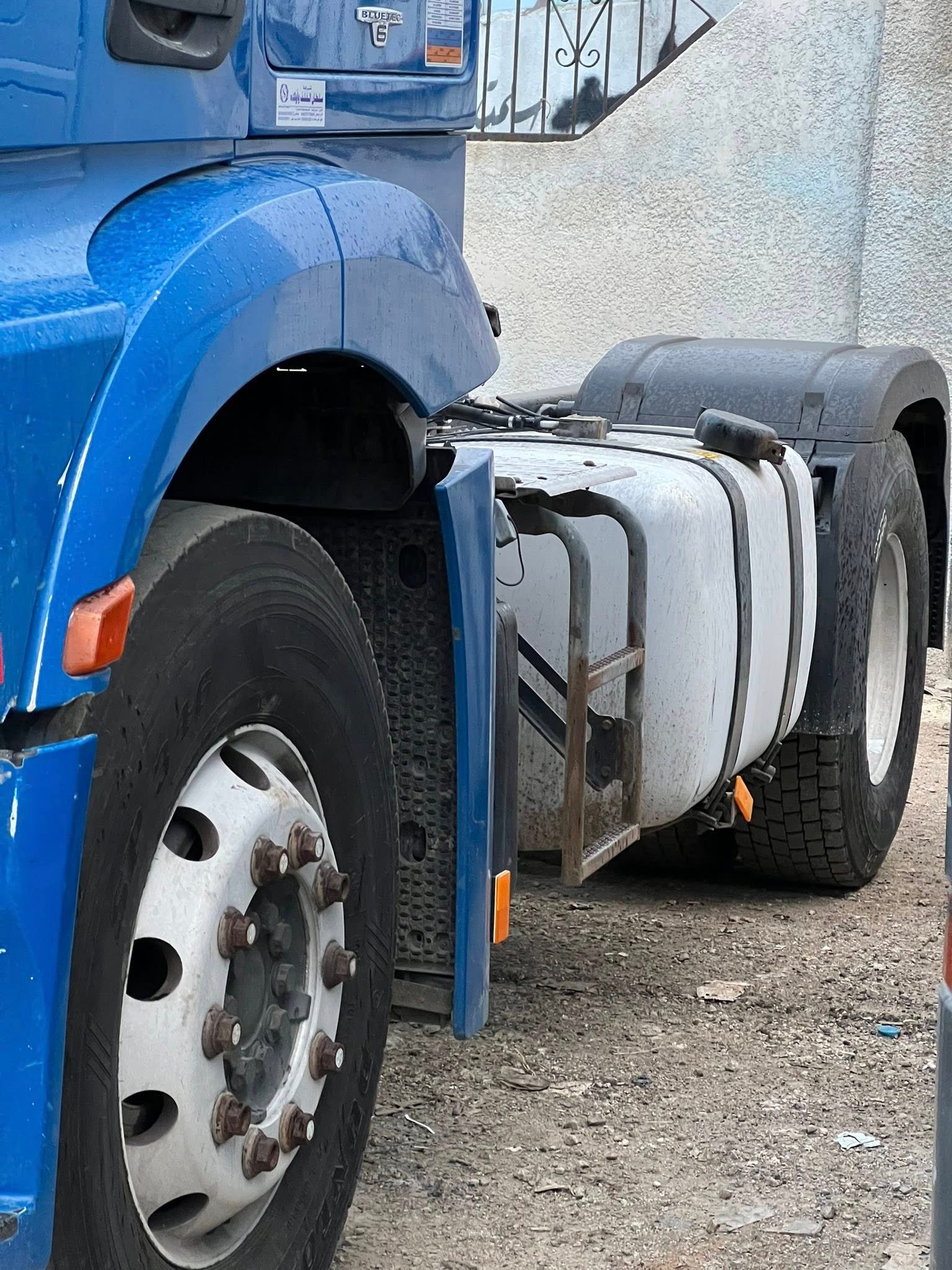 For Sale in Damascus: Mercedes Actros 1851 Mega