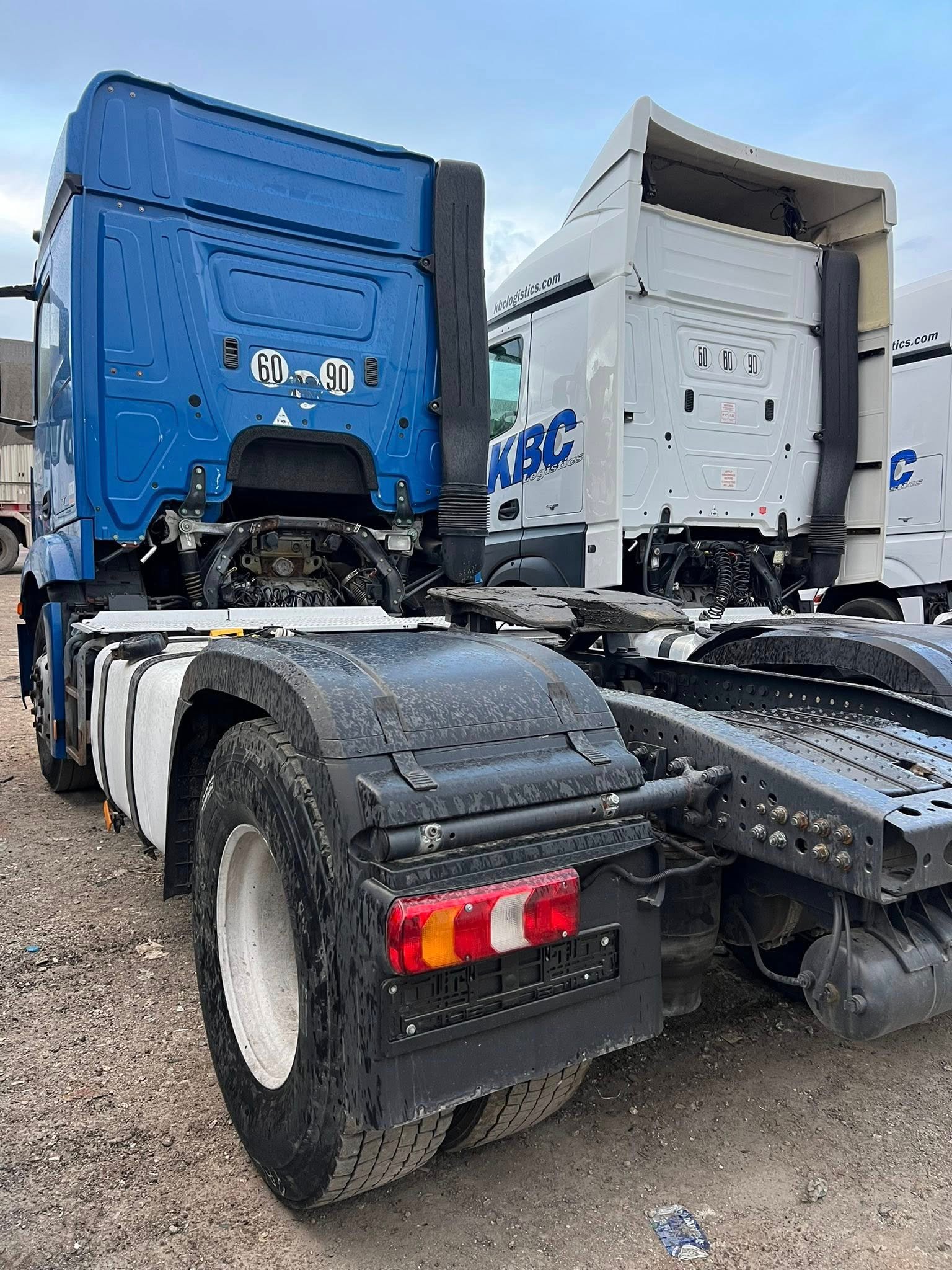 For Sale in Damascus: Mercedes Actros 1851 Mega